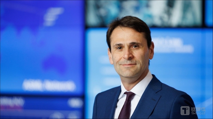 ASML现任CEO Christophe Fouquet